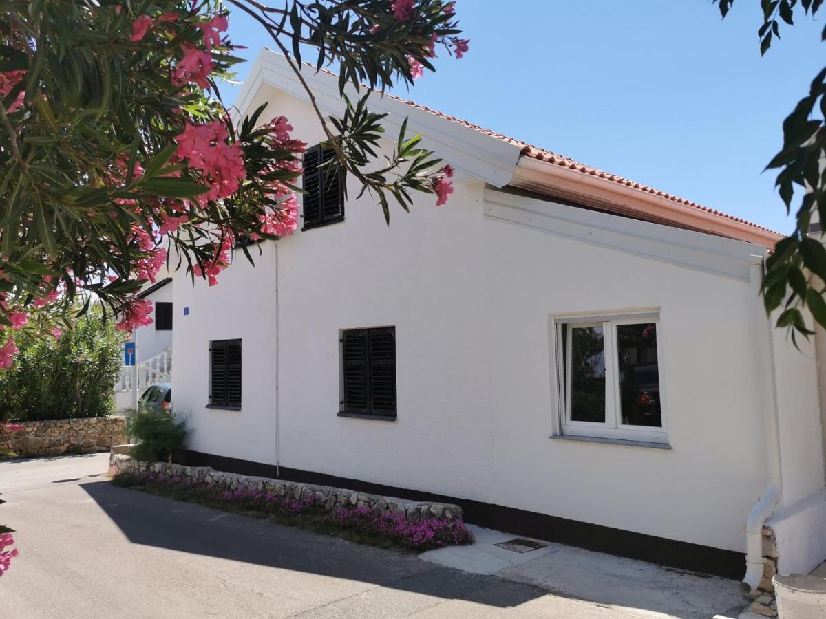 Apartment "Marija" - Otok Vir Exterior photo